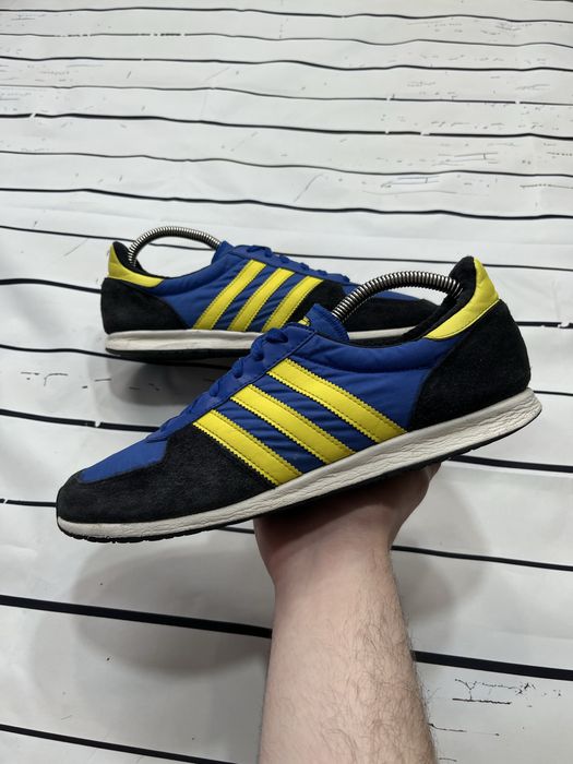 Кросівки Adidas  Racer адідас 43