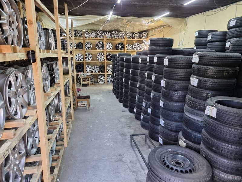 Склад Шини Зима з Германії  205/55/16 Dunlop.Усі Разміри.