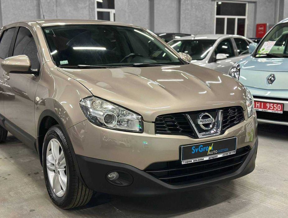 Продам NISSAN QASHQAI 2011 року