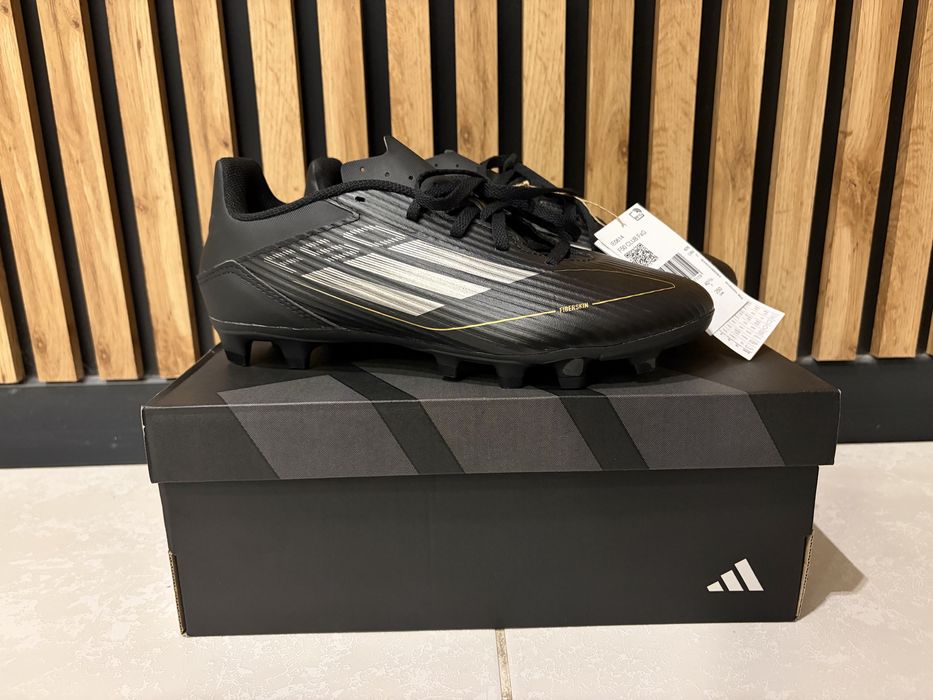 Buty korki Adidas F50 Club 40 2/3 Nowe