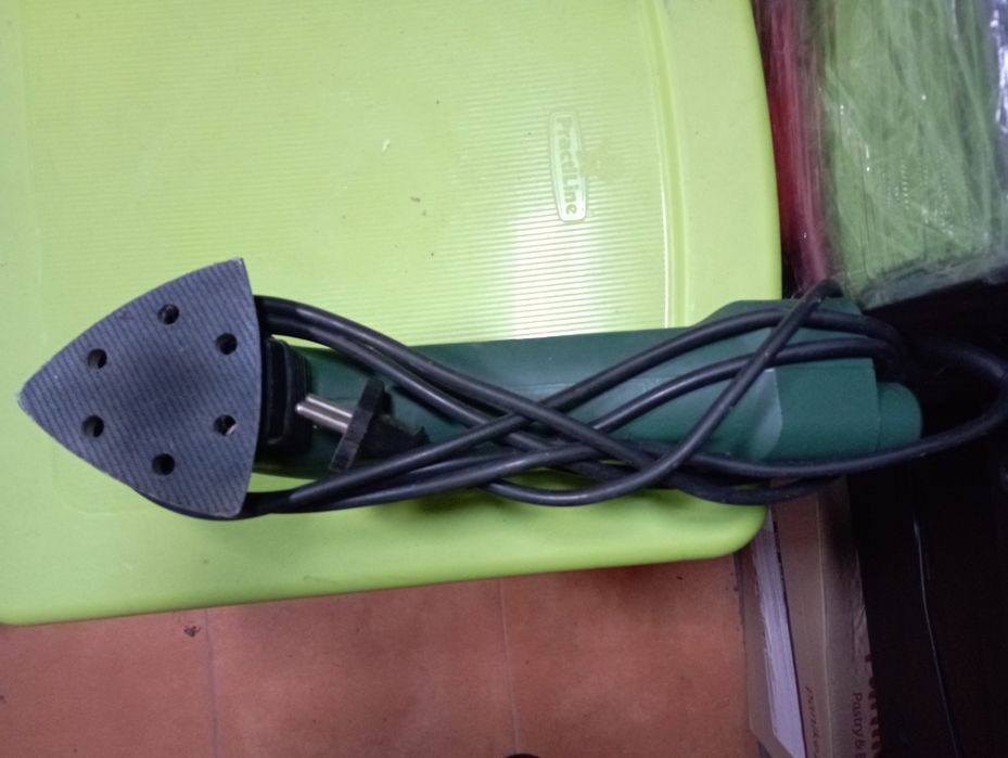 Lixadeira Boch 180-E