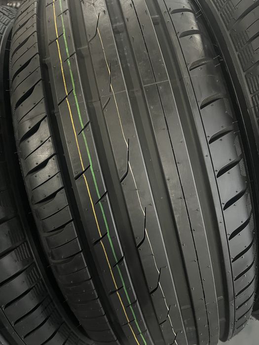235/60/17 R17 Toyo Proxes CF2 4шт нові