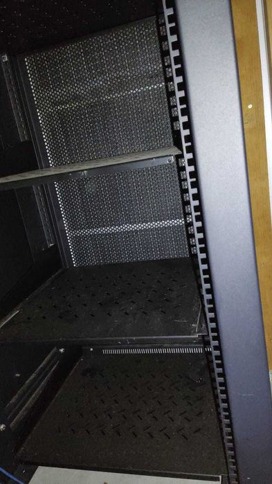 Bastidor para 7 racks