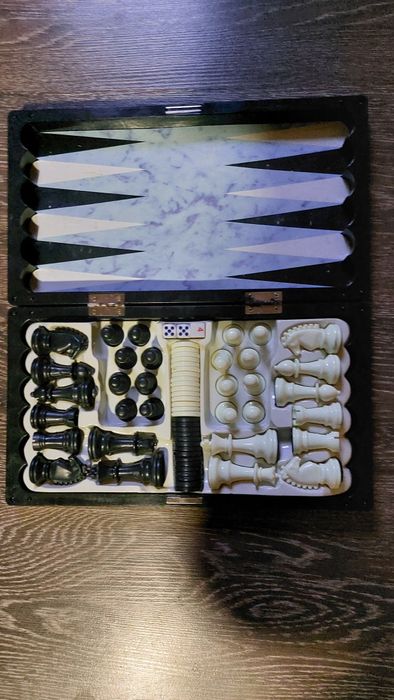 Продам настольную игру