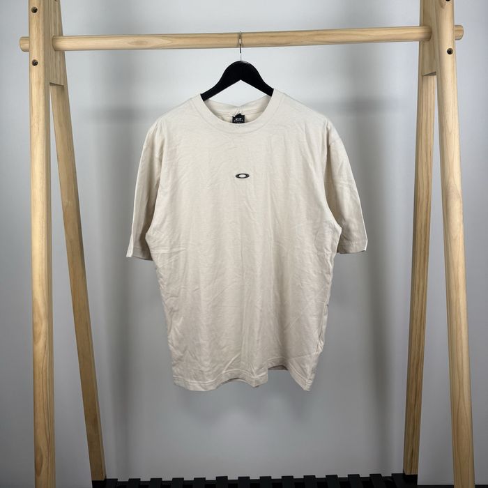 Oakley T-shirt з металевим лого