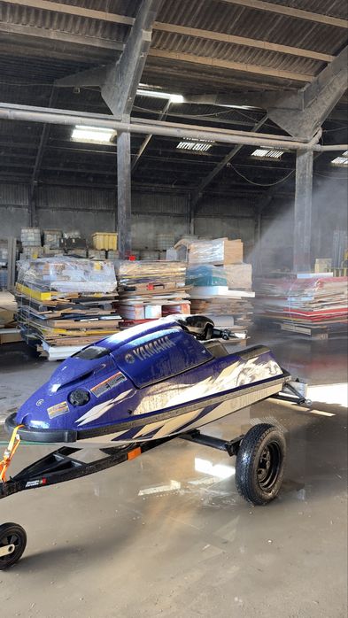 Super jet yhamaha mota agua
