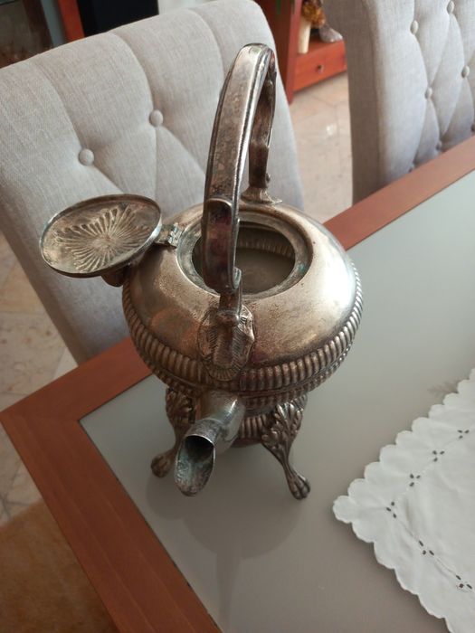 SAMOVAR em casquinha,