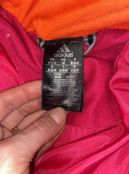 Продам оригинальный Пуховик Adidas. 44(M)