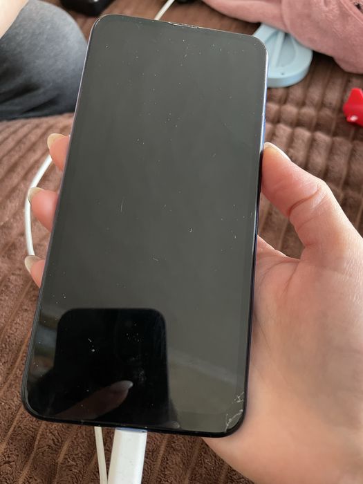 Телефон в доброму стані