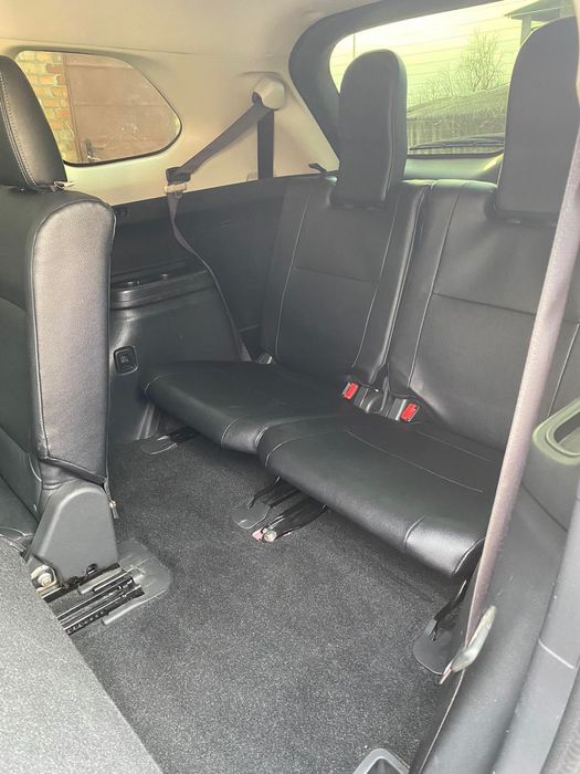 Mitsubashi outlander 2016 рік