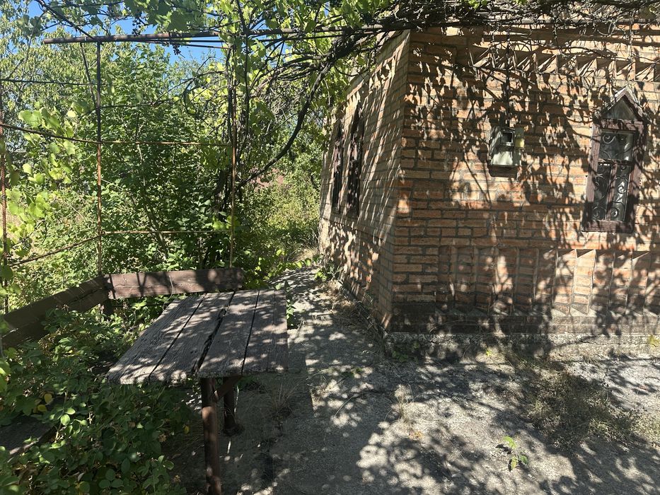 великий будинок біля міста розсрочка