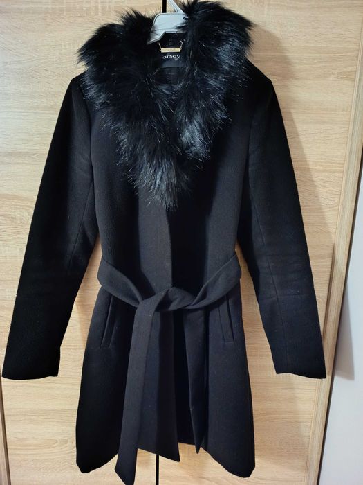 Płaszcz czarny Orsay / rozmiar 38