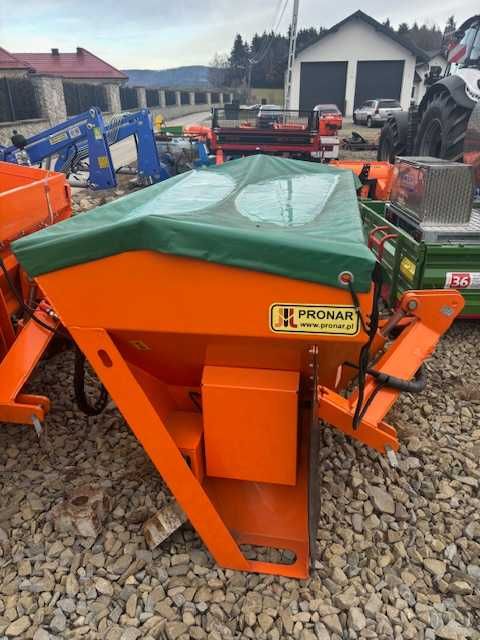 Posypywarka samozaładowcza HZS-10 Pronar