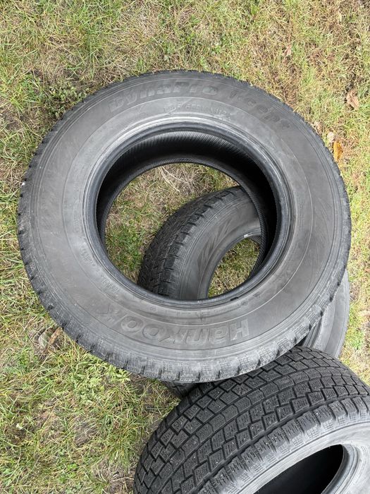 Резина Hankook R17 265/65 в задовільному стані