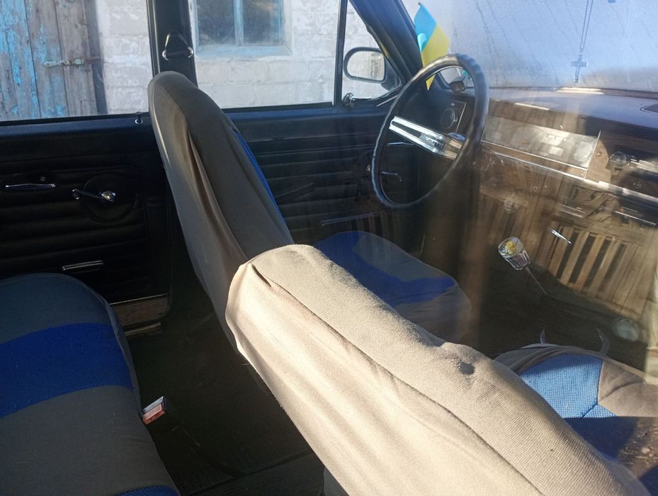 Продам  ВАЗ   20000грн