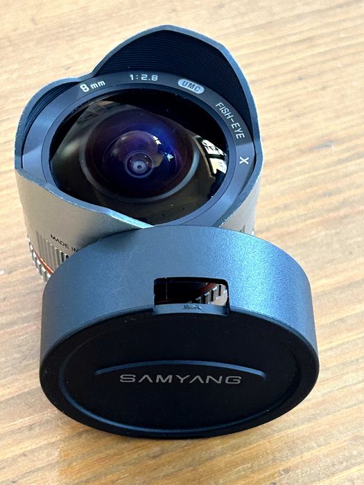 Samyang 8mm f/2.8 UMC Fuji