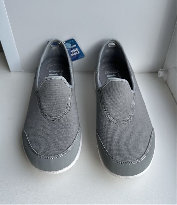 Жіночі кросівки макасини Skechers GOwalk Classic, розмір 38,5 сліпони