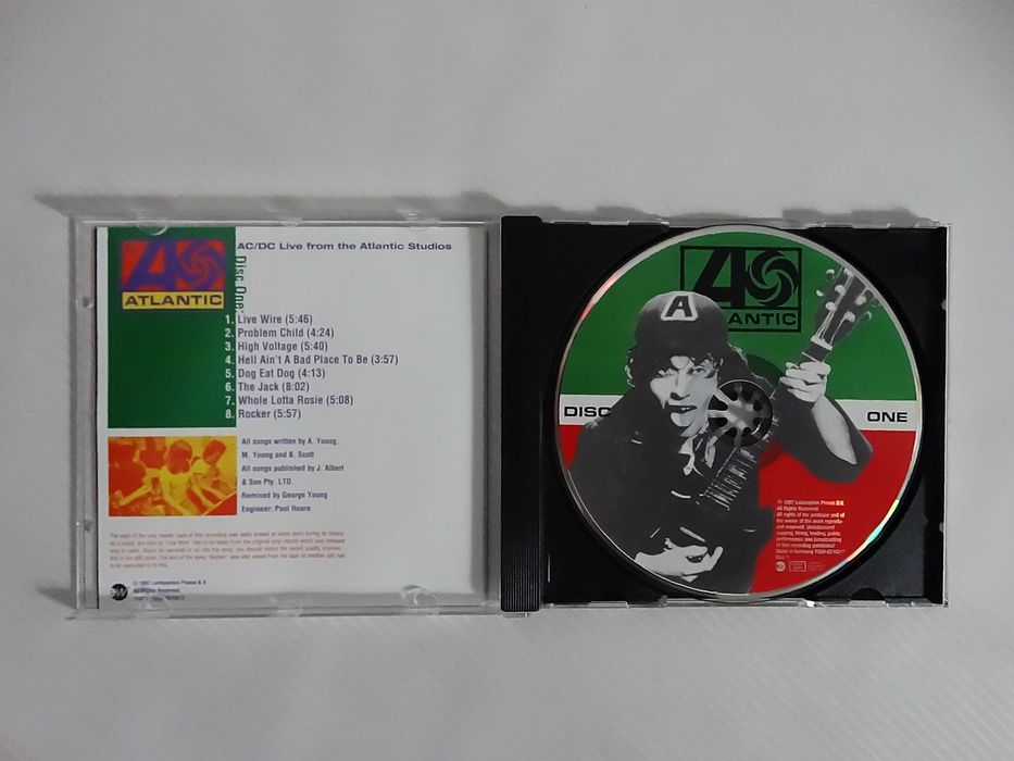 AC/DC – BONFIRE Box Set | 4CD + Kostka + Plakat | UNIKAT