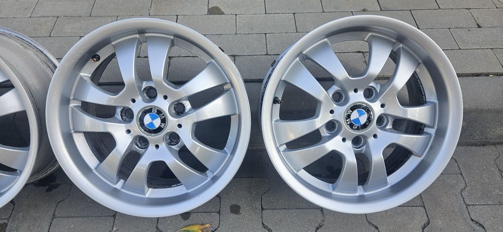 Sprzedam Felgi do BMW Serii 3. 1e87 e36 e46e99 3. 5x120 16 C