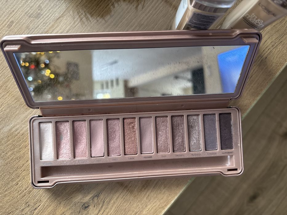 Cienie urban naked 3
