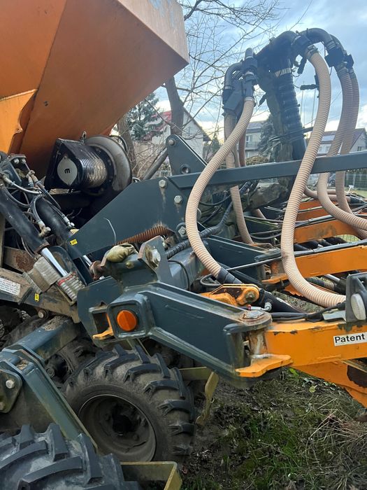 Mzuri pro-TiL3t siewnik do siewu bezpośredniego pasowego