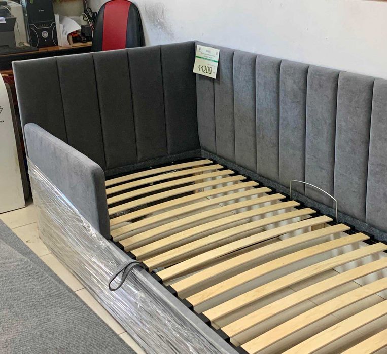 Ліжко з матраcом, або ортопед основою "ПЕРЛИНА" в наявності зі складу