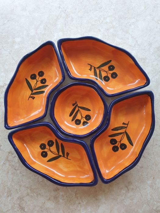 Сервірувальний посуд, Туніс, кераміка ручної роботи