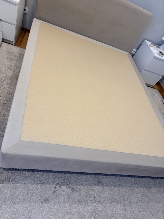 Estrutura da cama base e cabeceira 180x200 bege
