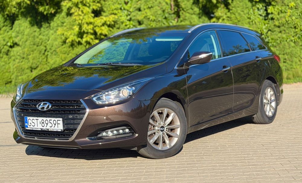 Hyundai i40 1.7CRDi•181tys•Hak•Premium•17r•kamera•Mokka•141ps•po-wymianach•serwis