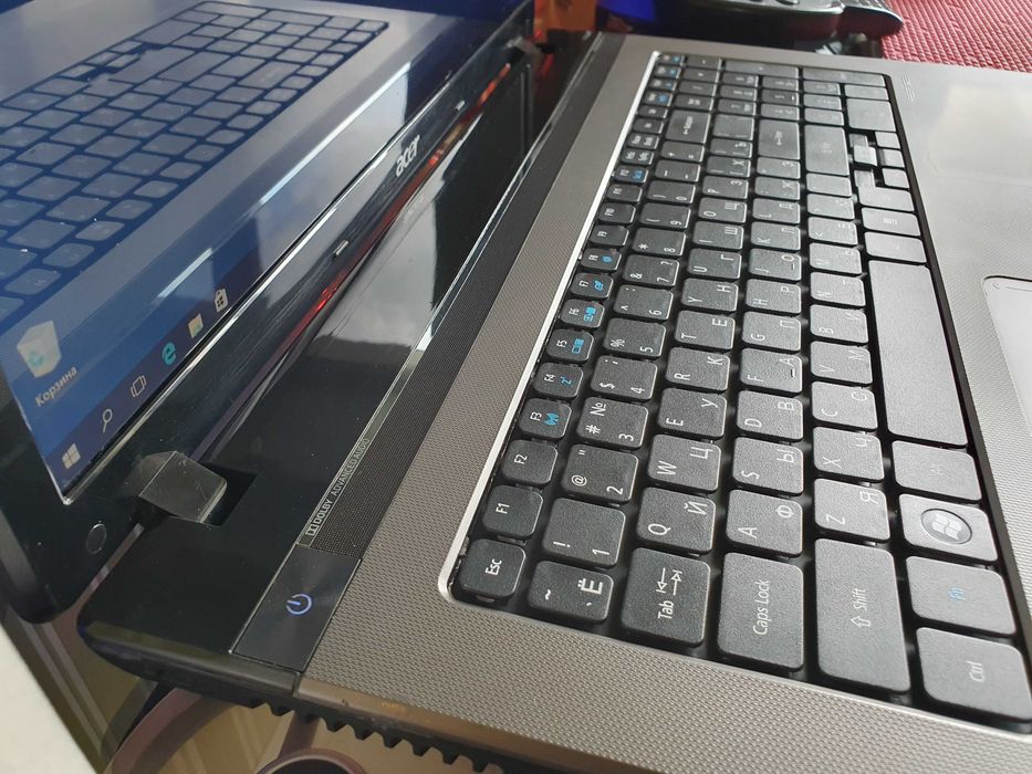 Ноутбук Acer Aspire 7750 , RAM 8 Gb,HDD 650 Gb