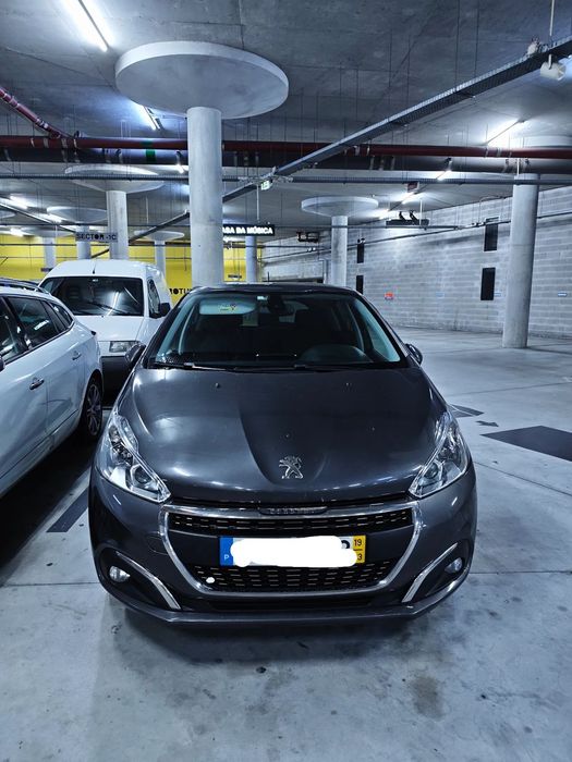 Peugeot 208 1.5 BlueHDi Signature
