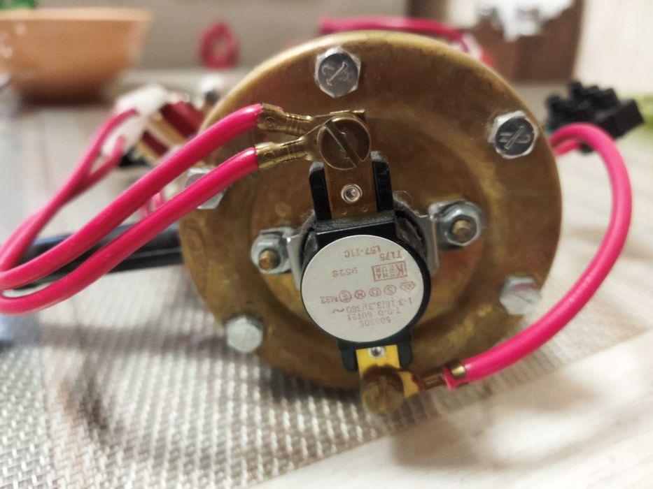 Бойлер водонангревателя ATMOR Super 6,мощность 5KW.