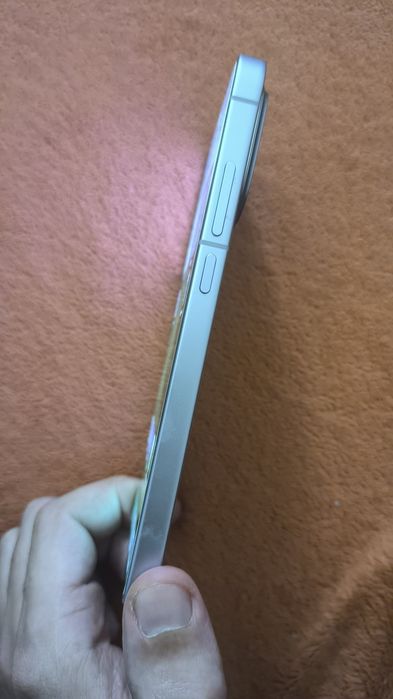 продам IQOO Z11 Turbo