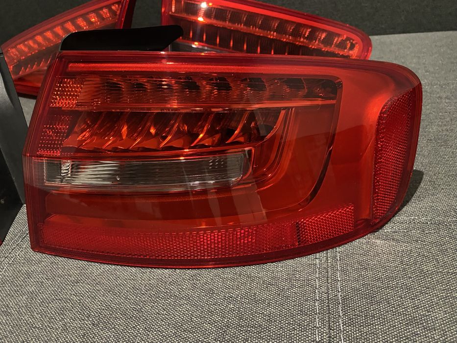 Audi A4 Седан Европа 2012-2015 Рестайлинг Задние Фонари Ліхтар Стоп