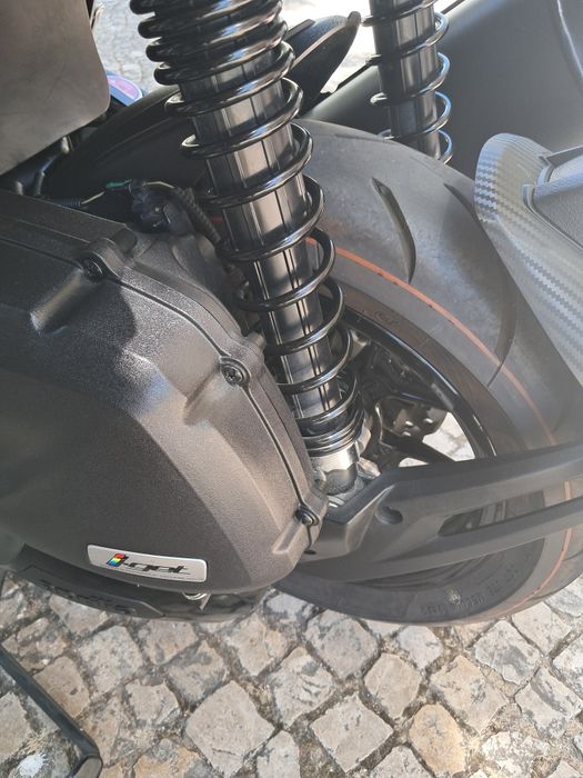 Scooter Aprilia Sr GT 125 Replica