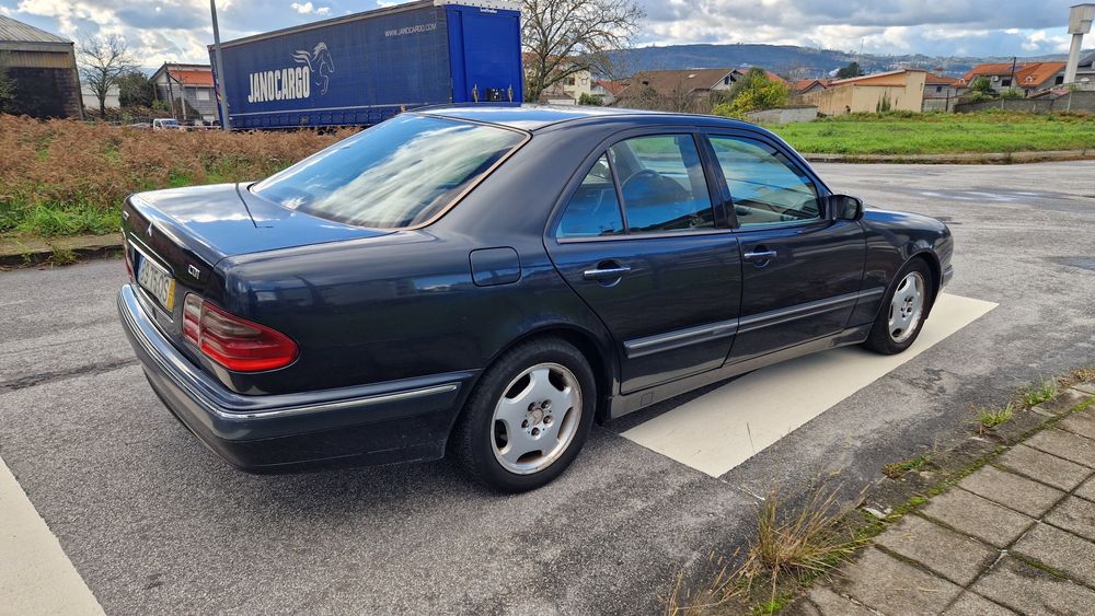Mercedes E 220 cdi elegance