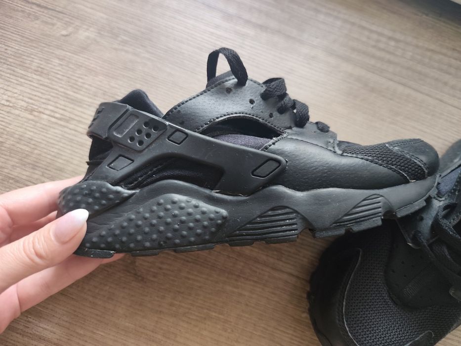 NIKE Air Huarache roz.37,5