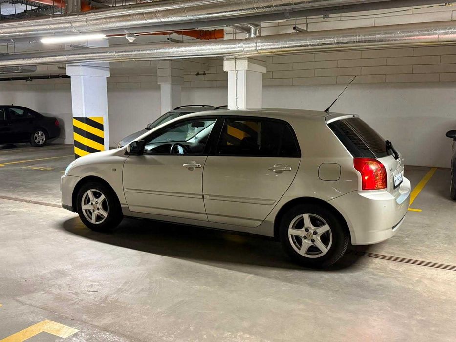 Toyota Corolla 2005