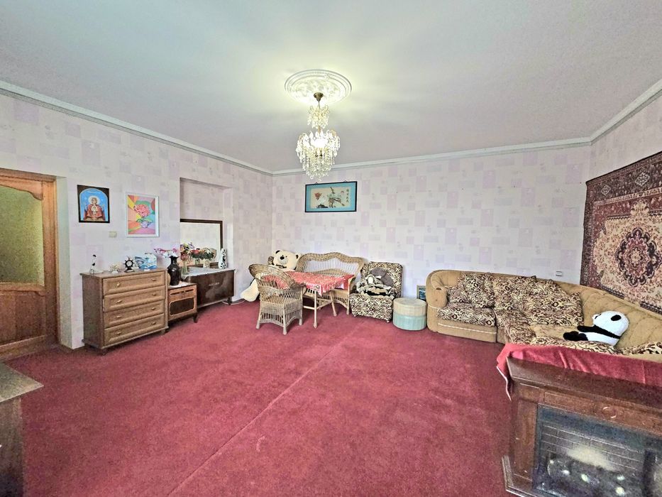 Продам добротный дом в Подгородном