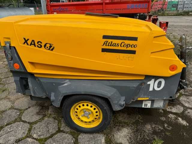 Kompresor śrubowy Atlas Copco XAS 87, 2009, netto: 33.000 PLN.