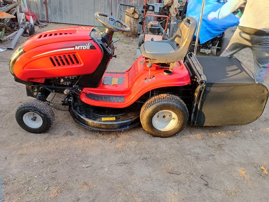 Traktorek kosiarka mtd Lc125