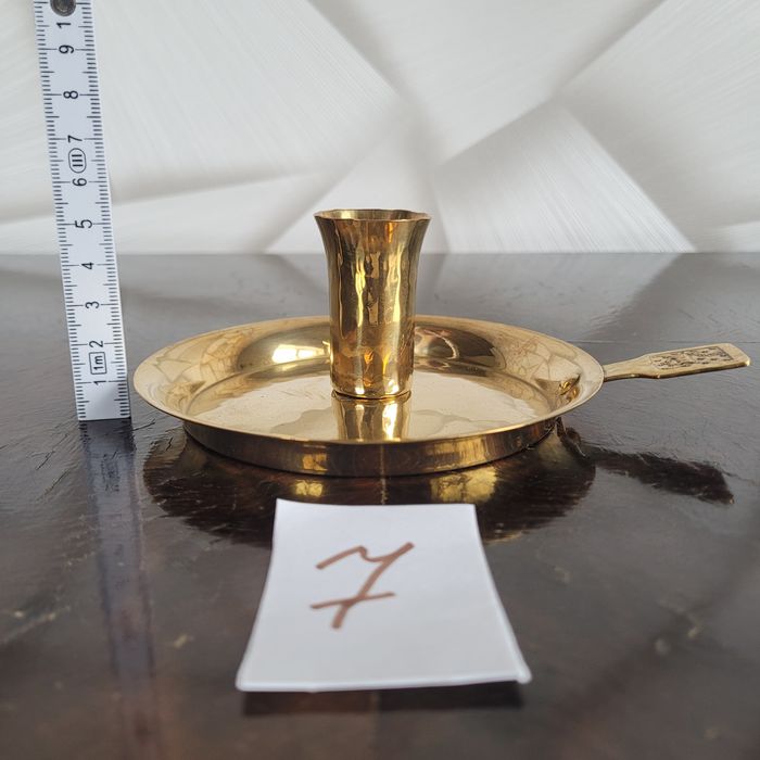 Вінтажні підсвічники.