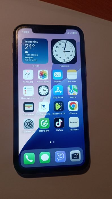 Iphone Xr 64 Gb відмінний стан, все робоче