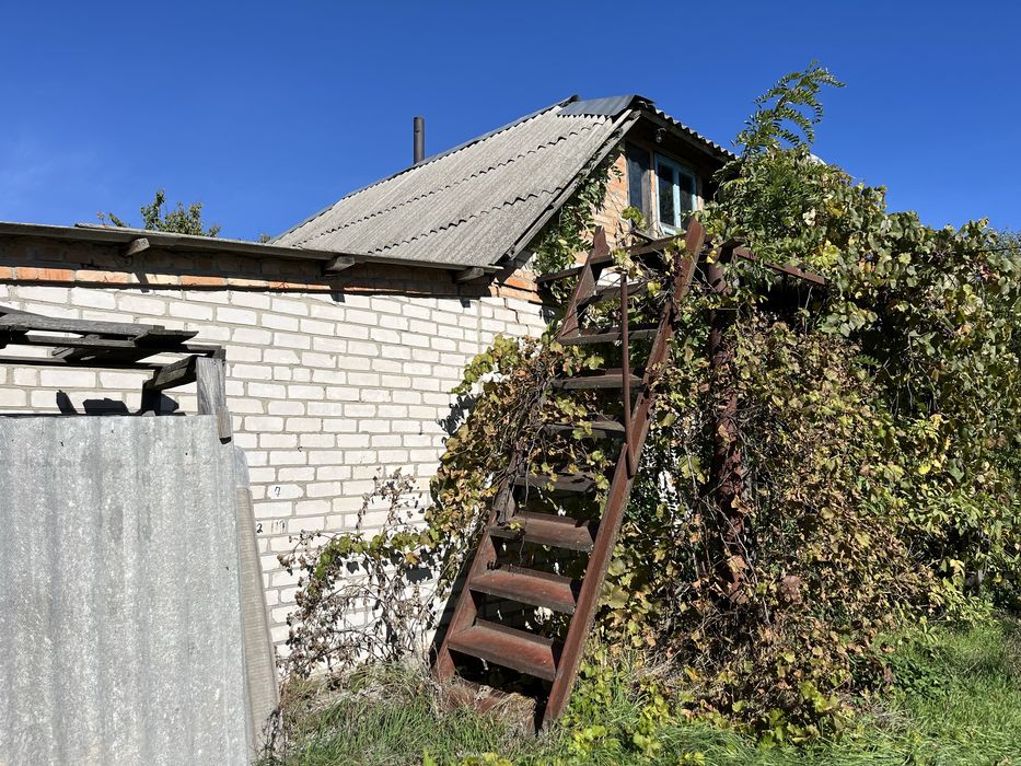 здам відокремлену садибу