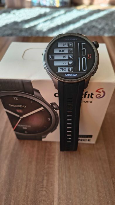 Smartwatch Amazfit Balance AMOLED 1,5”, GPS, pomiary zdrowia