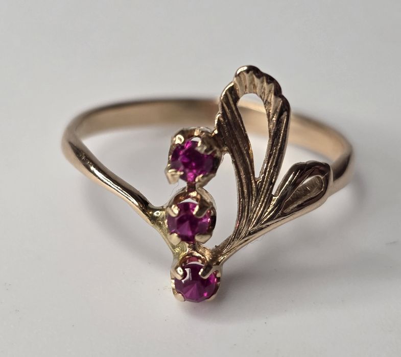 Золотое кольцо ссср с рубином