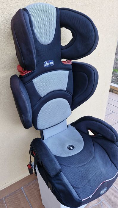 Cadeira Auto Chicco 15-36 Kg com isofix