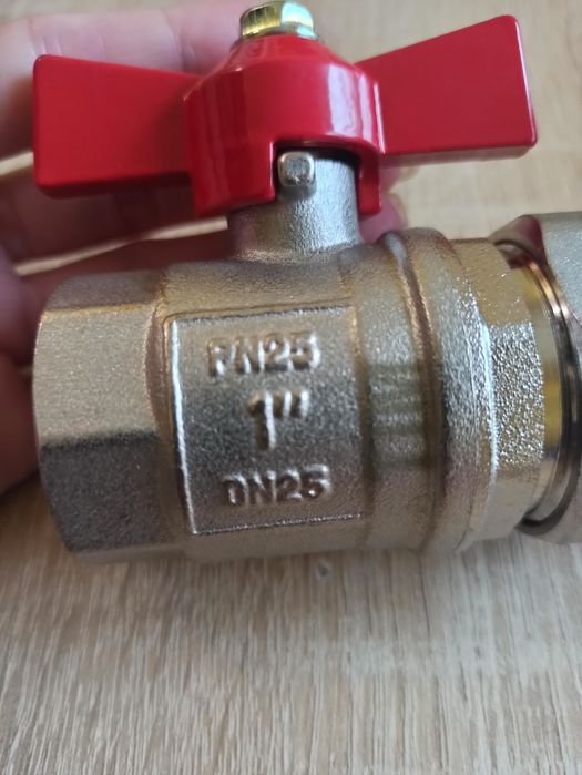 Кран для колектора із термометром