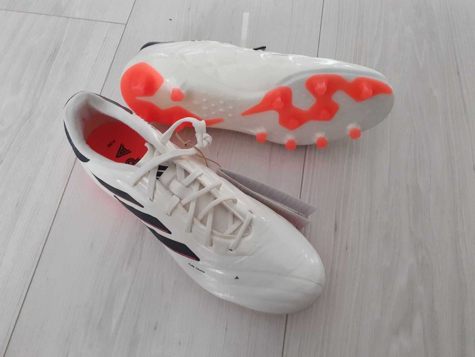 Profesjonalne buty korki adidas Copa Pure Elite AG IE7505 rozmiar 42