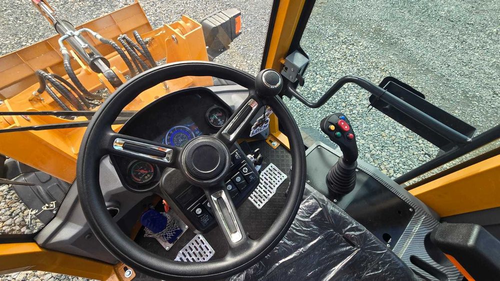 Ładowarka kołowa LGCM LGE15 - 4x4 (HERACLES Wacker JCB Schaffer Weidemann) Nowa
